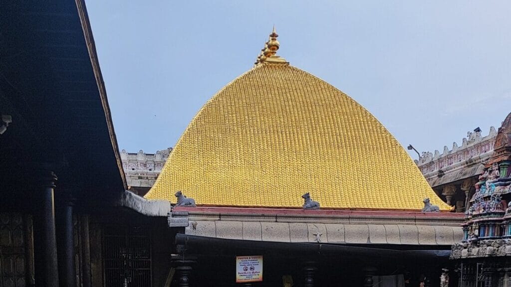 சிதம்பரம் நடராஜர் கோயில்,ஆகாச லிங்கம்,chidambaram nataraja temple,சிதம்பர ரகசியம்,நடராஜர் கோயில்